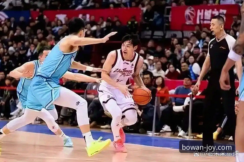 揭秘浙江男篮加时绝杀背后的战术博弈：一场让球迷心跳加速的季后赛盛宴